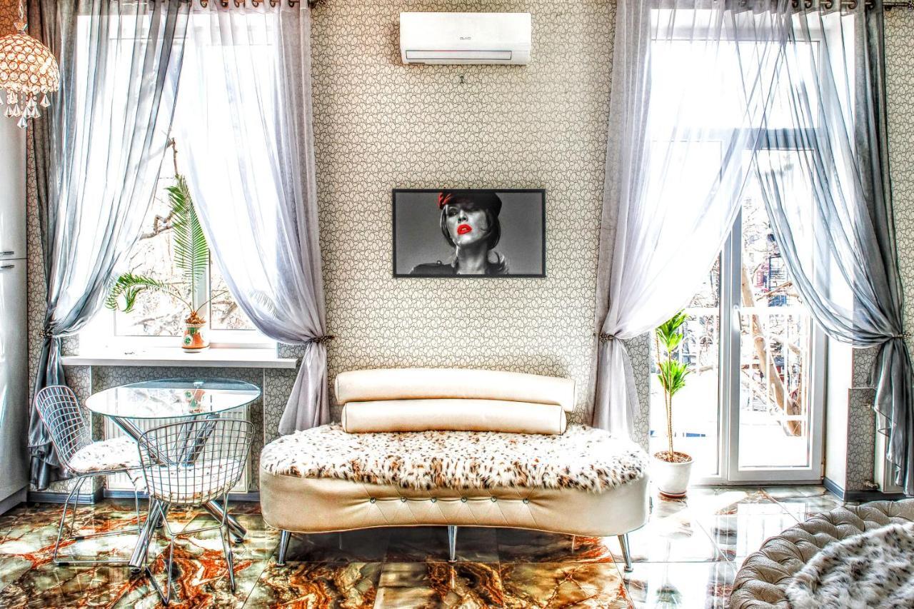 Soborna Square Apartment Odessa Esterno foto